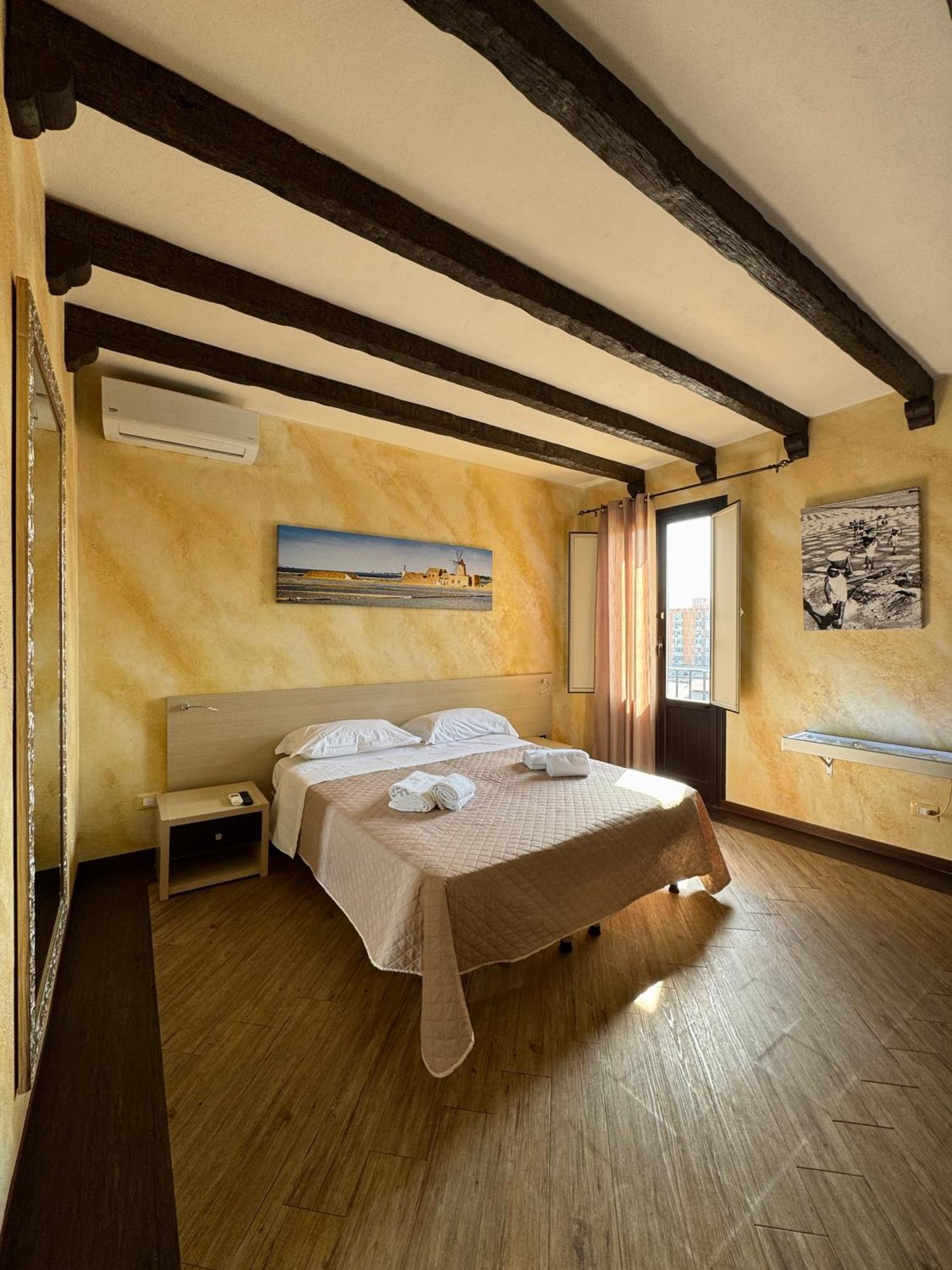 Summer Wind Apartments Trapani Exterior photo